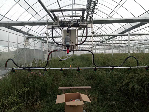 溫室大棚中使用噴灌機(jī)的好處有哪些？
